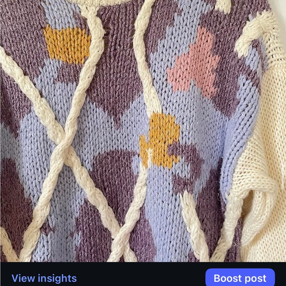 Vintage Colorful Knit Women's Sweater - Picture 4 of 4